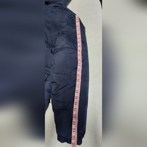 Old Navy puffer jacket, young men's sz. s - Picture 7 of 11